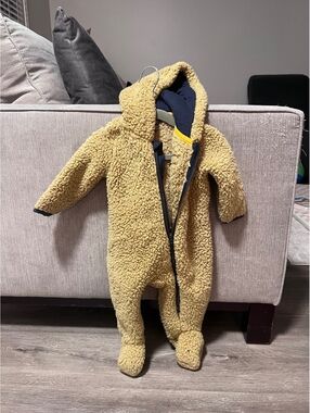 Eddie bauer Baby tan sherpa hooded bunting suit